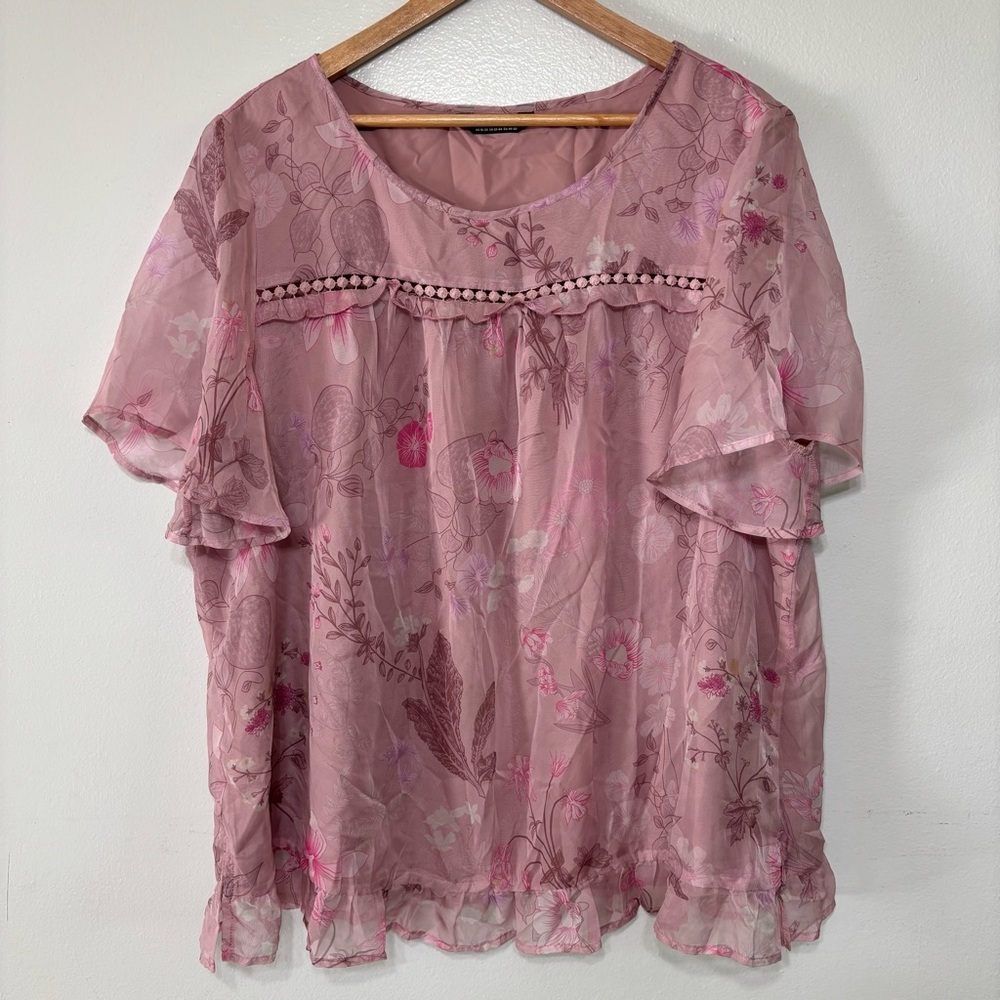 BloomChic Pink Sheer Lined Floral Blouse Size 18